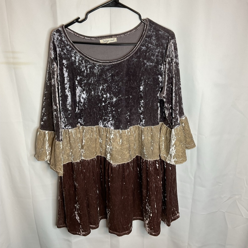 Indigo Soul large velvet tiered ruffle top brown gray and tan - Picture 5 of 11
